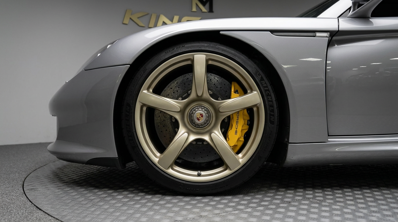 Porsche Carrera GT - Image 8